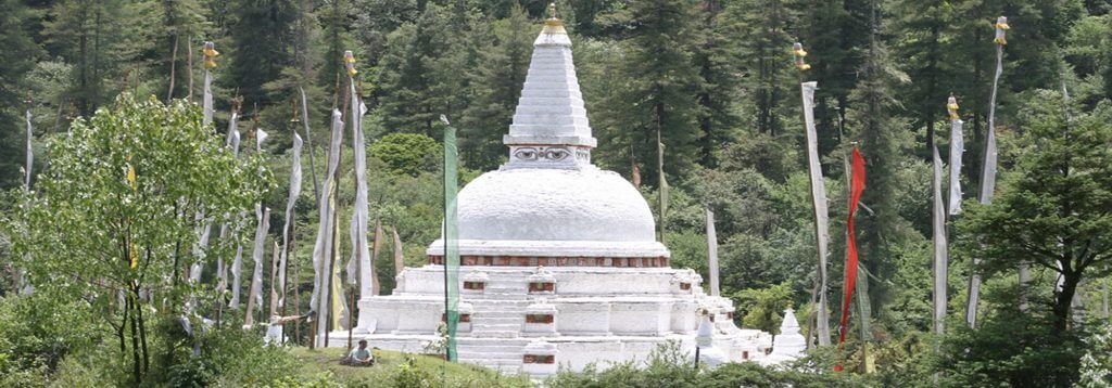 Chendebji Chorten